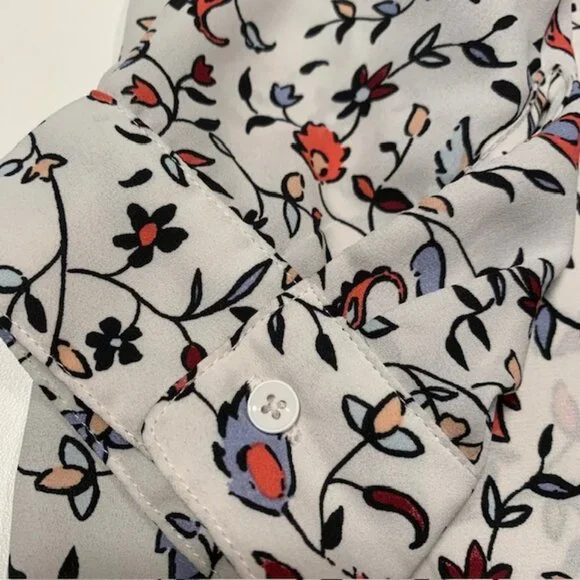 Reitmans Floral Blouse XL Lightweight Button Front Shirt Long Sleeve Boho Top - Picture 7 of 11